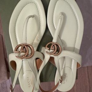 Brand New Neon Green Gucci Sandals💢SOLD💢